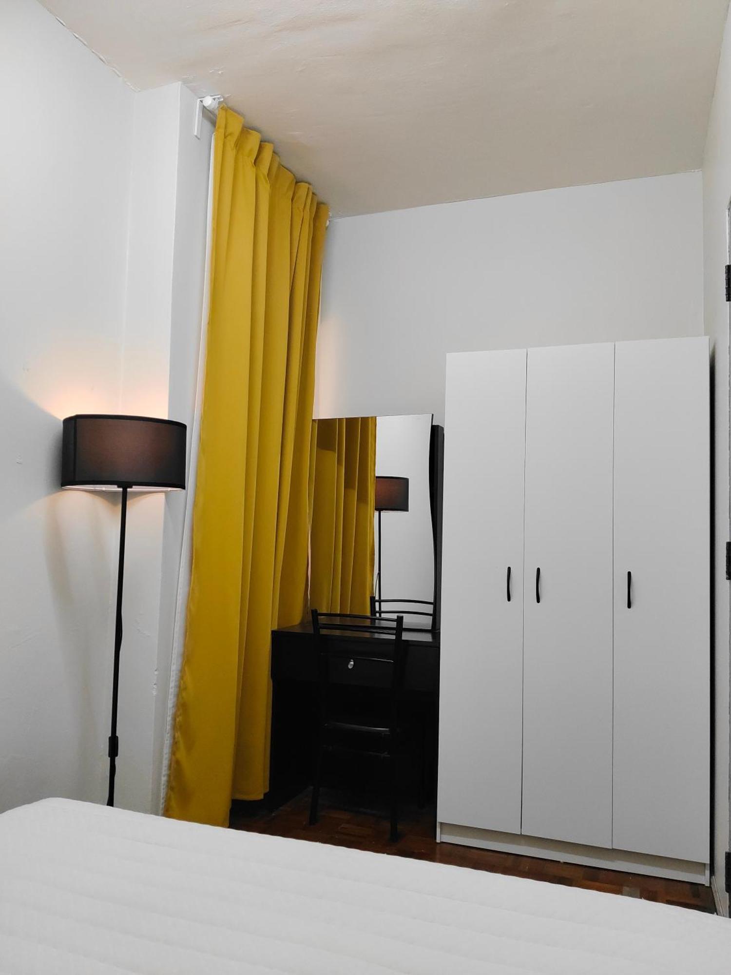 Nur Homestay Permai Damansara Damai Petaling Jaya Exterior photo